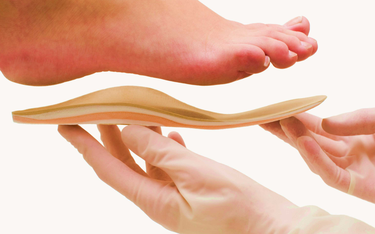 Как понять, что ребенку нужны ортопедические стельки?